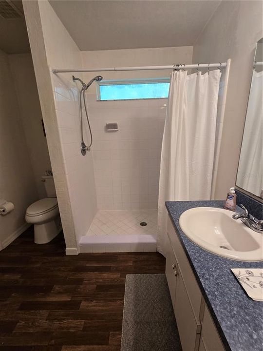 На продажу: $274,999 (3 спален, 2 ванн, 1188 Квадратных фут)