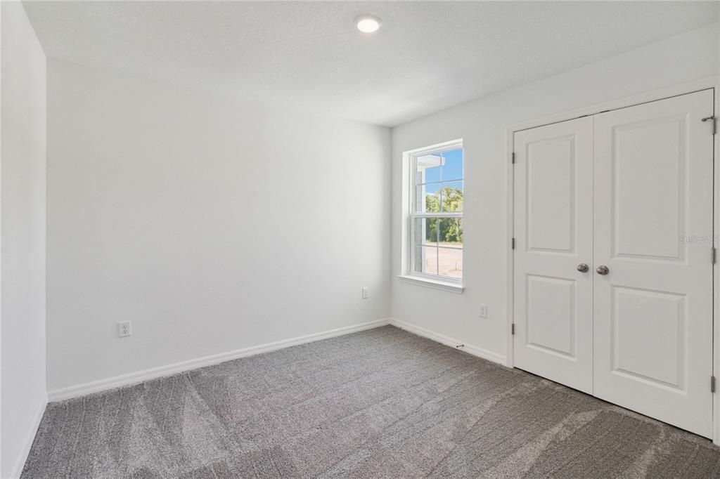 En Venta: $359,990 (4 camas, 2 baños, 1860 Pies cuadrados)