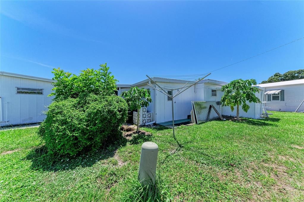 For Sale: $160,000 (2 beds, 1 baths, 1147 Square Feet)