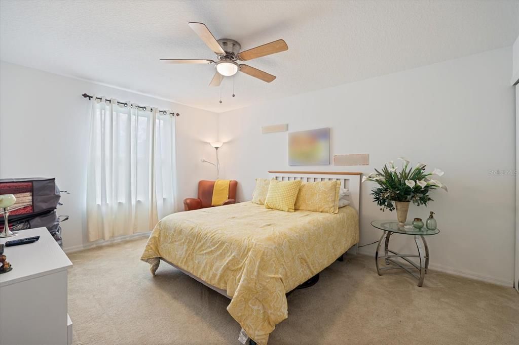 For Sale: $427,500 (4 beds, 2 baths, 2780 Square Feet)