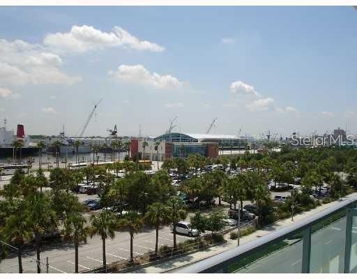 For Rent: $2,900 (2 beds, 2 baths, 1134 Square Feet)