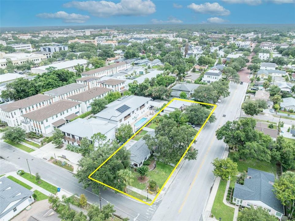 待售: $4,600,000 (0.45 acres)