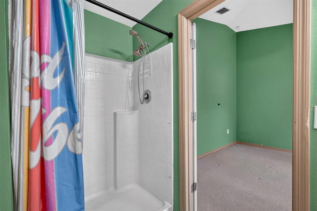 For Sale: $285,000 (4 beds, 2 baths, 1788 Square Feet)