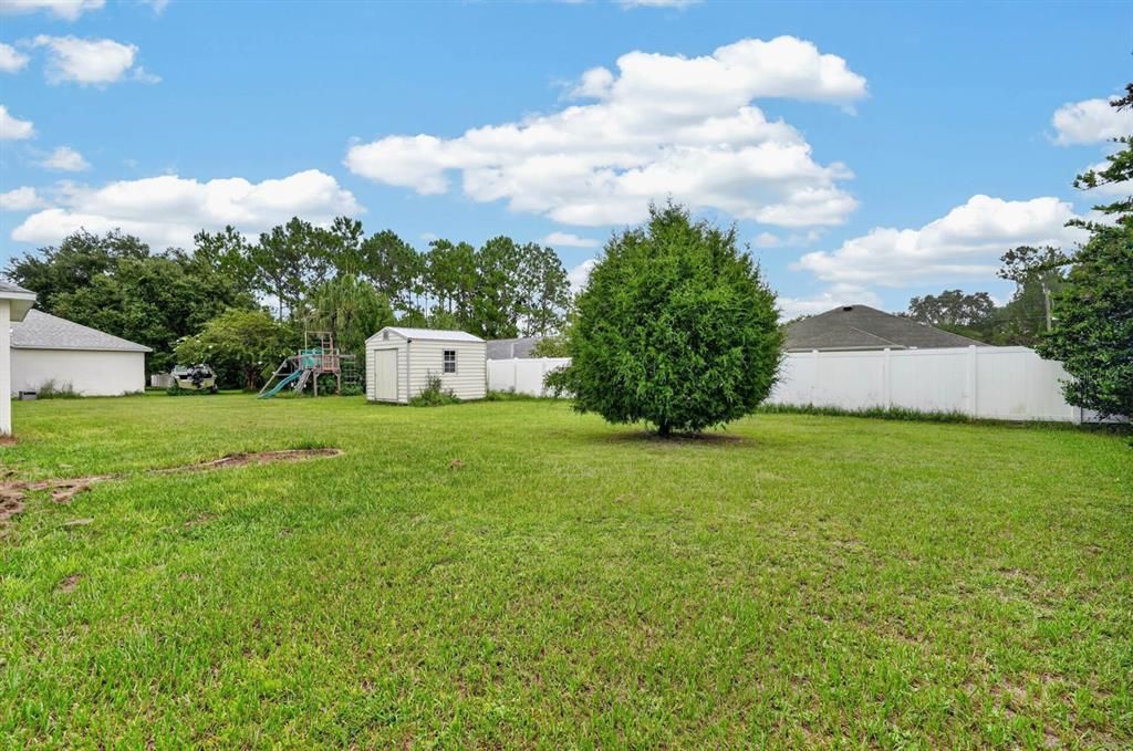 For Sale: $285,000 (4 beds, 2 baths, 1788 Square Feet)