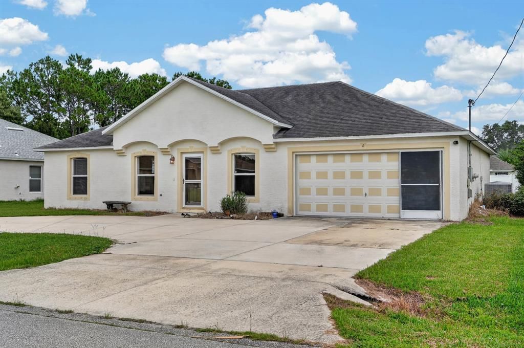 For Sale: $285,000 (4 beds, 2 baths, 1788 Square Feet)