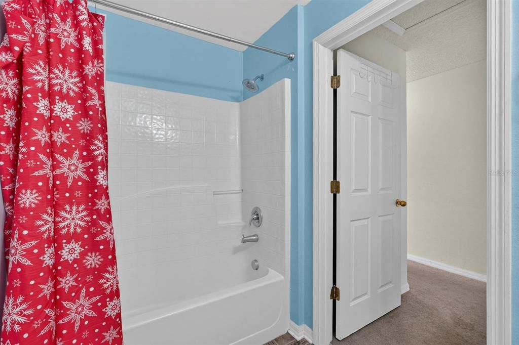 For Sale: $285,000 (4 beds, 2 baths, 1788 Square Feet)