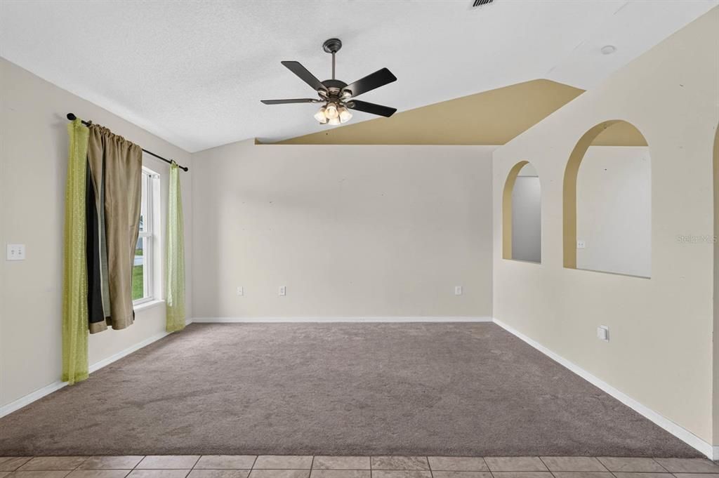 For Sale: $285,000 (4 beds, 2 baths, 1788 Square Feet)