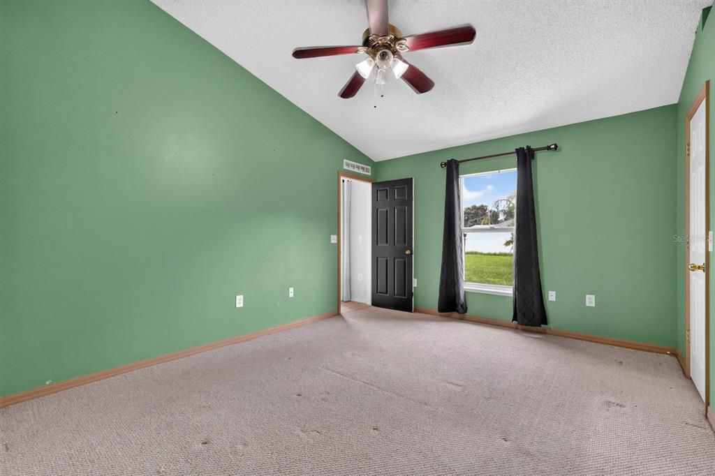 For Sale: $285,000 (4 beds, 2 baths, 1788 Square Feet)