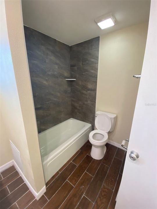 For Sale: $240,000 (2 beds, 2 baths, 1175 Square Feet)