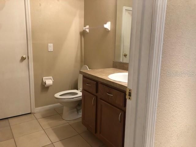 For Rent: $2,200 (3 beds, 2 baths, 1699 Square Feet)