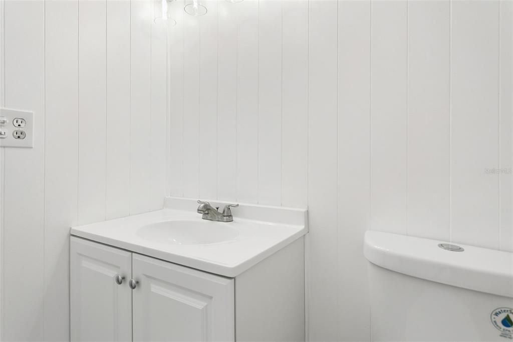 For Sale: $207,000 (2 beds, 2 baths, 1235 Square Feet)