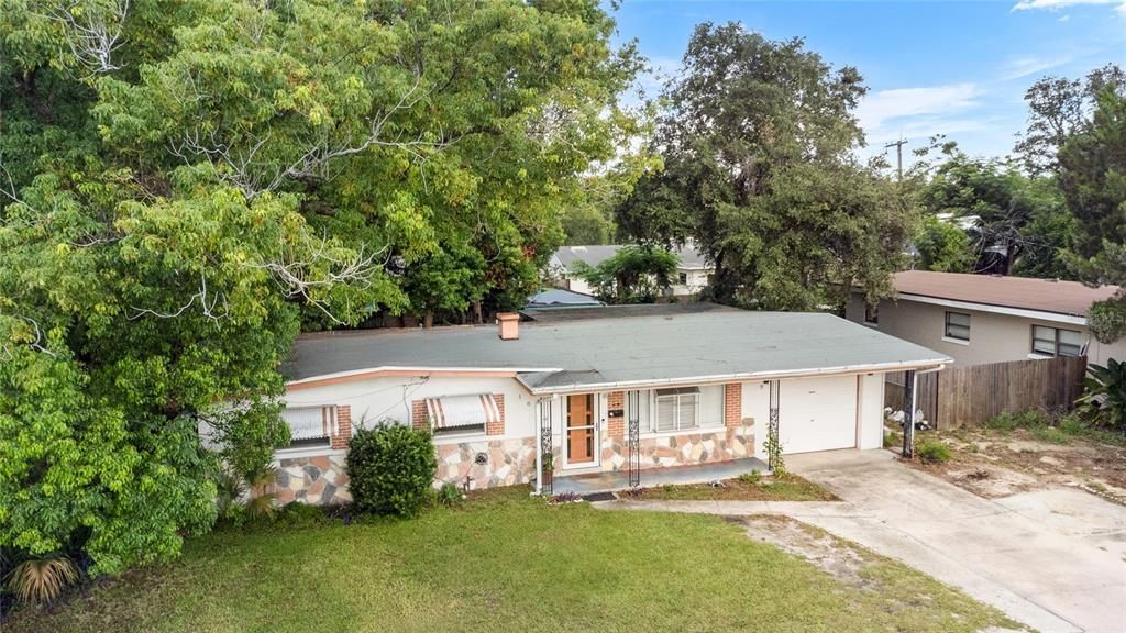 For Sale: $349,800 (3 beds, 2 baths, 1549 Square Feet)