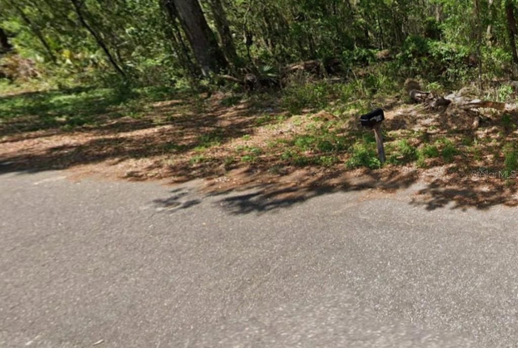En Venta: $24,900 (0.30 acres)