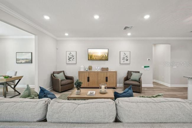En Venta: $434,900 (3 camas, 2 baños, 1987 Pies cuadrados)