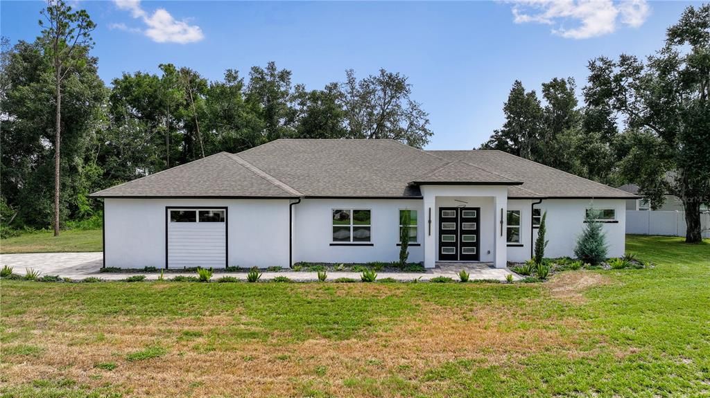 En Venta: $649,000 (4 camas, 3 baños, 2972 Pies cuadrados)