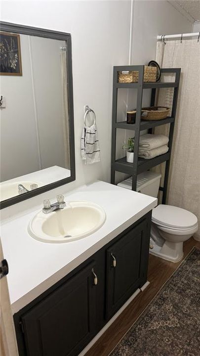 En Venta: $240,000 (3 camas, 2 baños, 1404 Pies cuadrados)