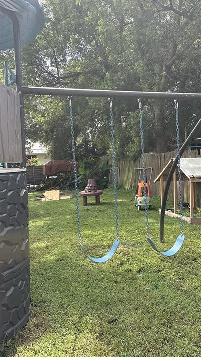 En Venta: $240,000 (3 camas, 2 baños, 1404 Pies cuadrados)