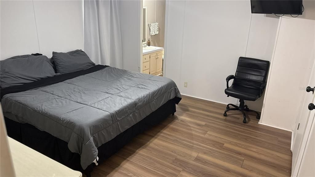 En Venta: $240,000 (3 camas, 2 baños, 1404 Pies cuadrados)