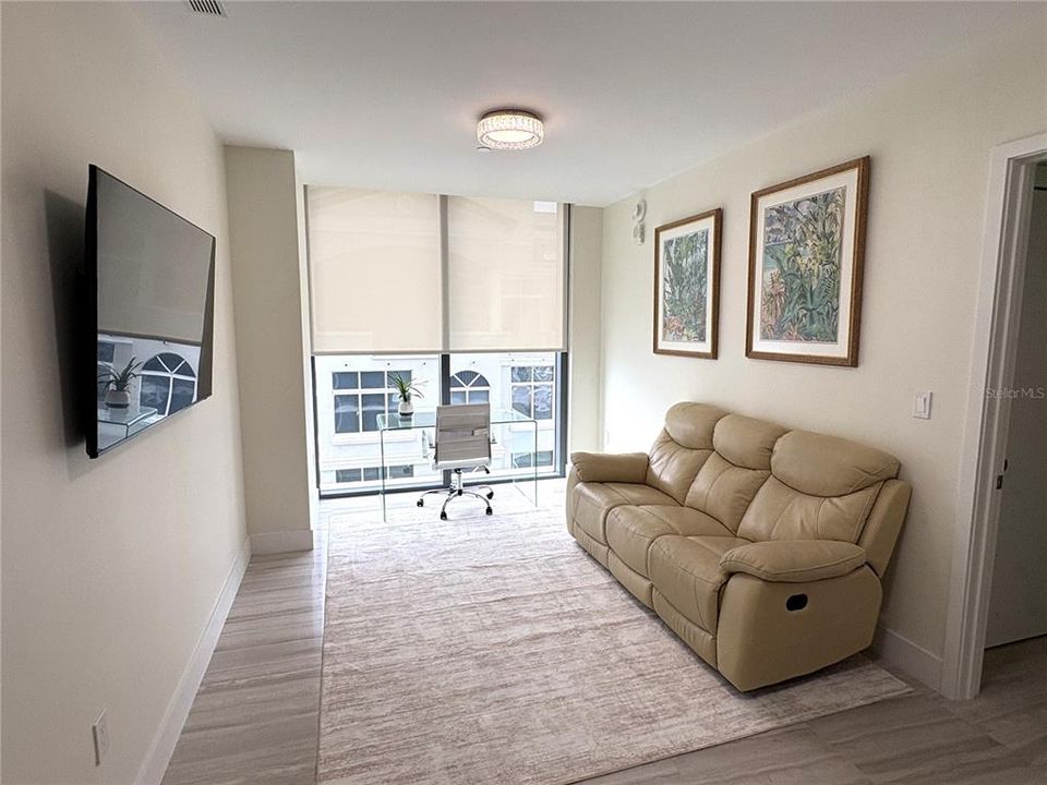 For Rent: $20,000 (3 beds, 3 baths, 2940 Square Feet)