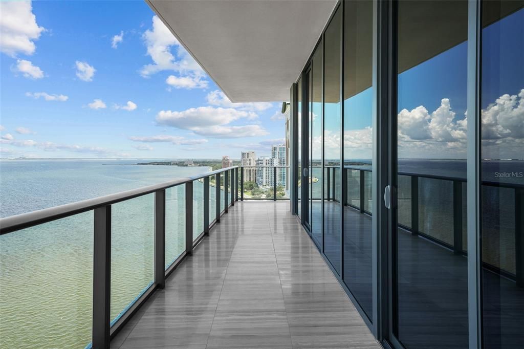 For Rent: $20,000 (3 beds, 3 baths, 2940 Square Feet)