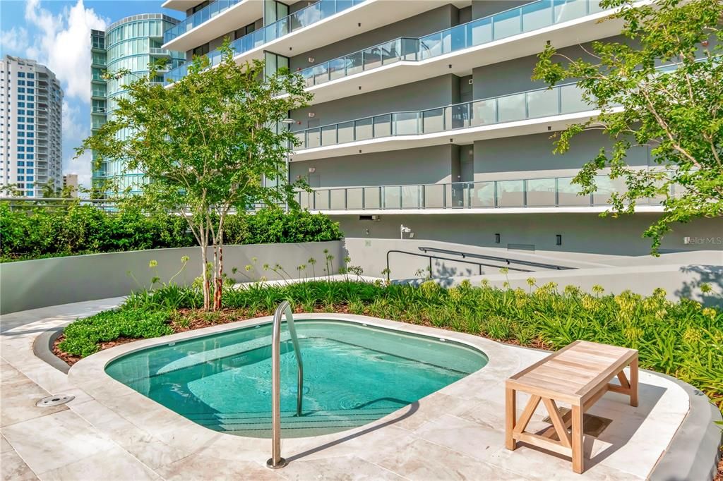 For Rent: $20,000 (3 beds, 3 baths, 2940 Square Feet)