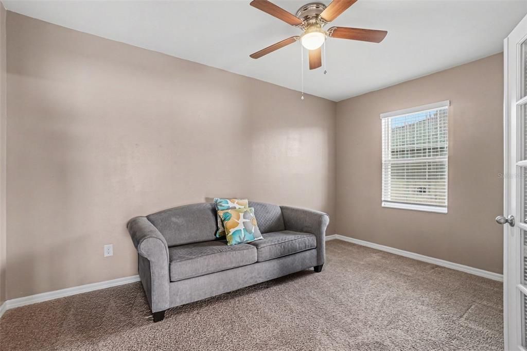 For Sale: $304,900 (2 beds, 2 baths, 1510 Square Feet)