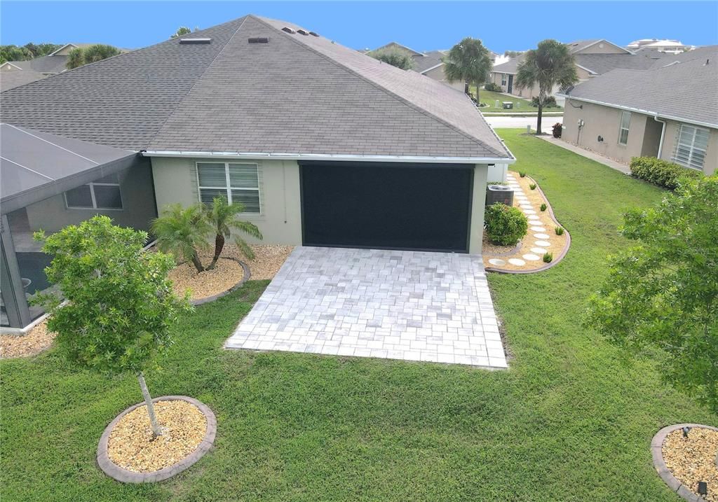 For Sale: $304,900 (2 beds, 2 baths, 1510 Square Feet)