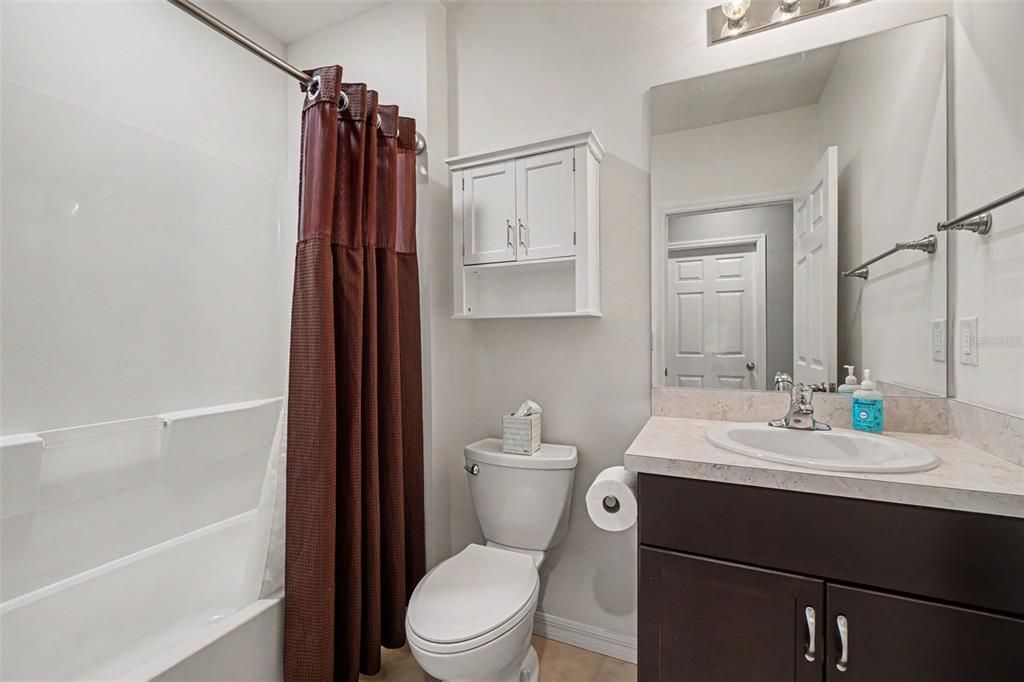 For Sale: $304,900 (2 beds, 2 baths, 1510 Square Feet)
