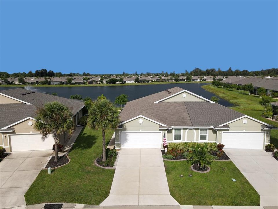 For Sale: $304,900 (2 beds, 2 baths, 1510 Square Feet)