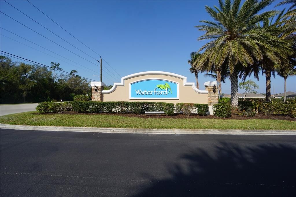 For Sale: $304,900 (2 beds, 2 baths, 1510 Square Feet)