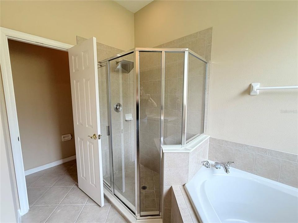 For Sale: $625,000 (3 beds, 2 baths, 2249 Square Feet)