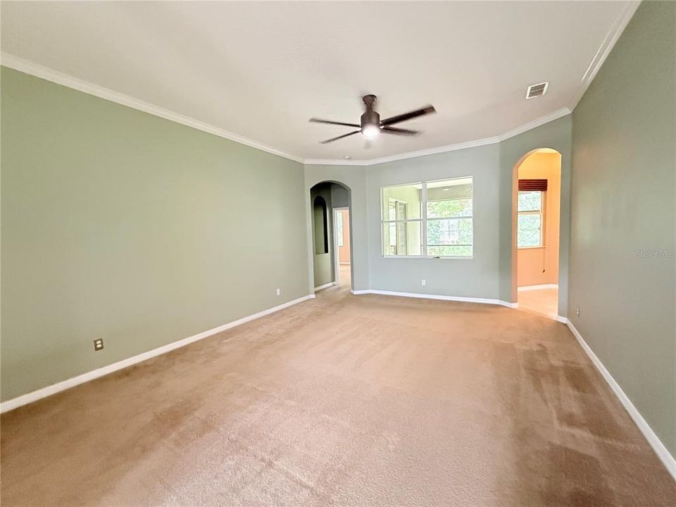 For Sale: $625,000 (3 beds, 2 baths, 2249 Square Feet)