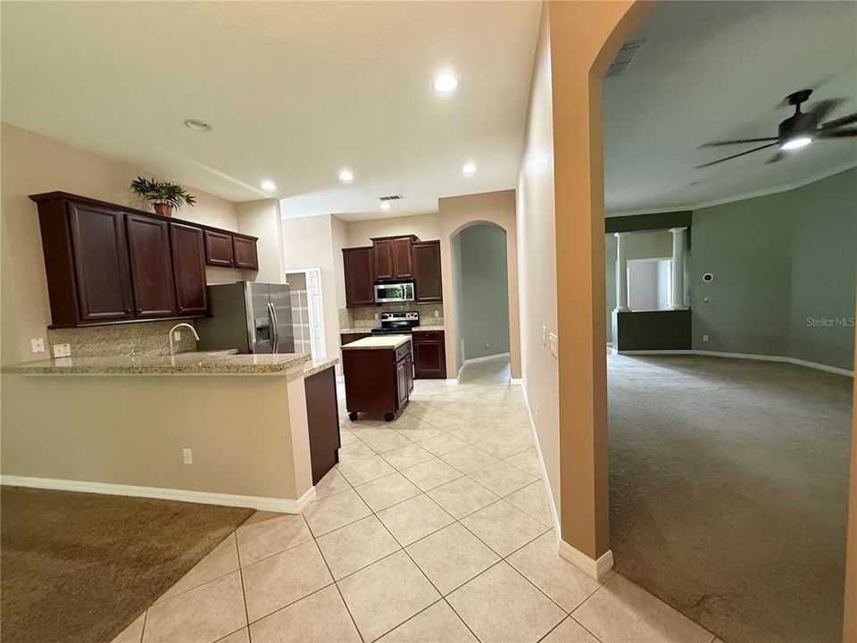 For Sale: $625,000 (3 beds, 2 baths, 2249 Square Feet)