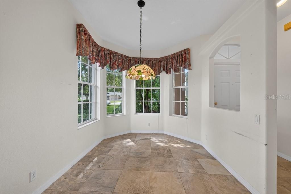 For Sale: $265,000 (3 beds, 2 baths, 1766 Square Feet)