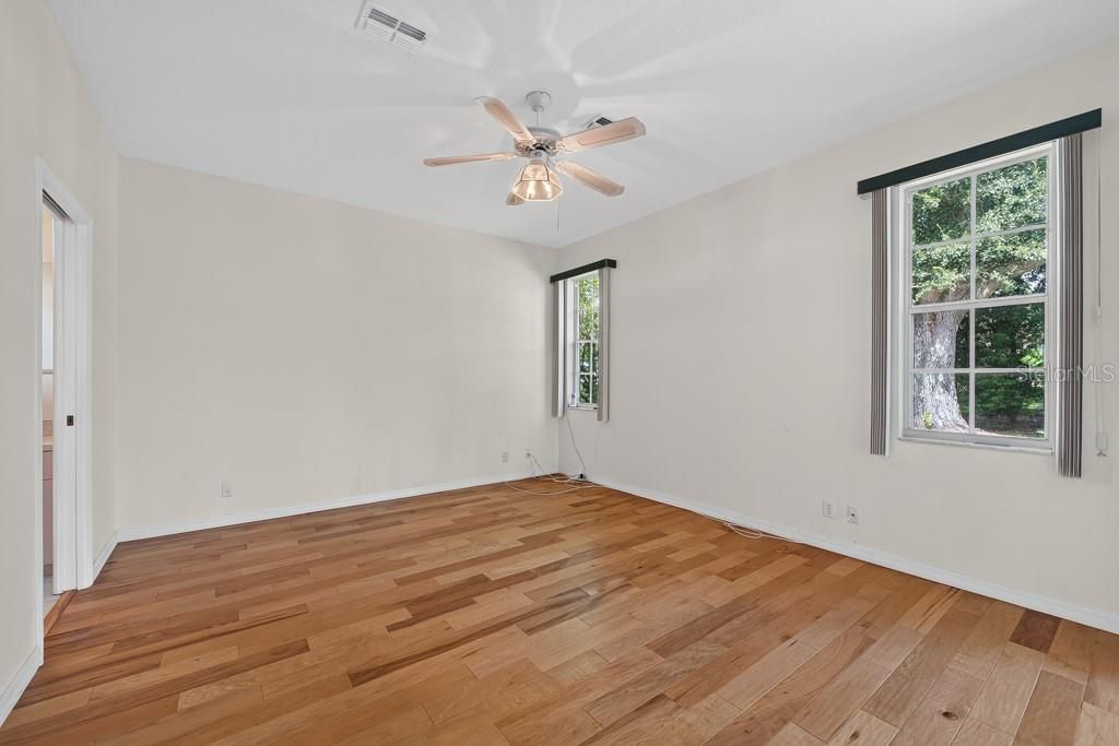 For Sale: $265,000 (3 beds, 2 baths, 1766 Square Feet)