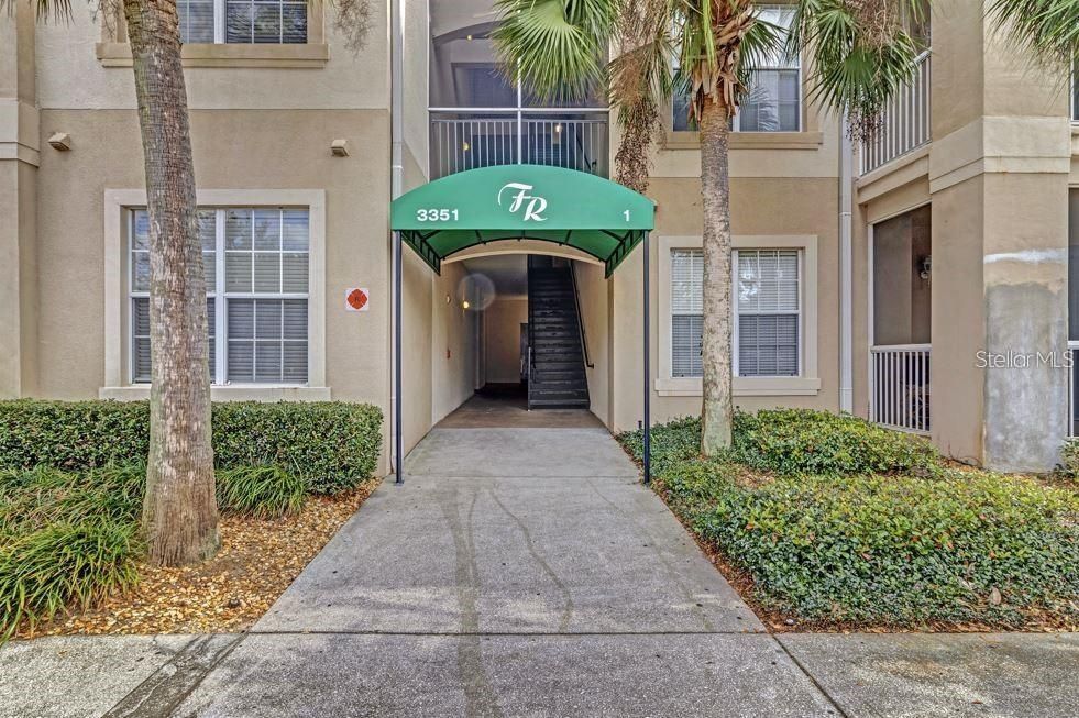 For Sale: $255,000 (3 beds, 2 baths, 1433 Square Feet)