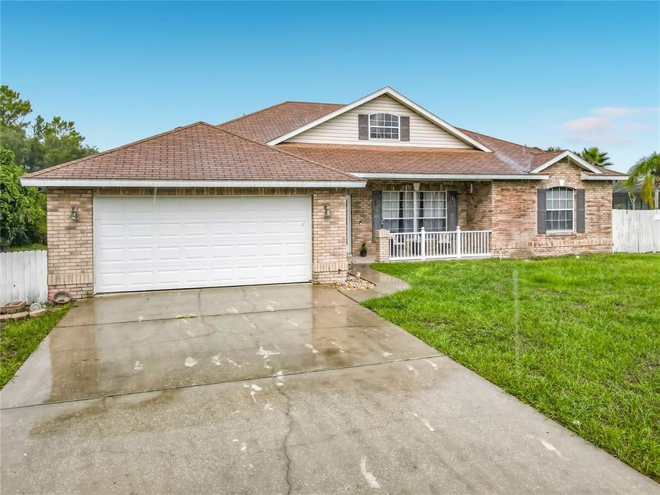 En Venta: $629,900 (4 camas, 3 baños, 2258 Pies cuadrados)