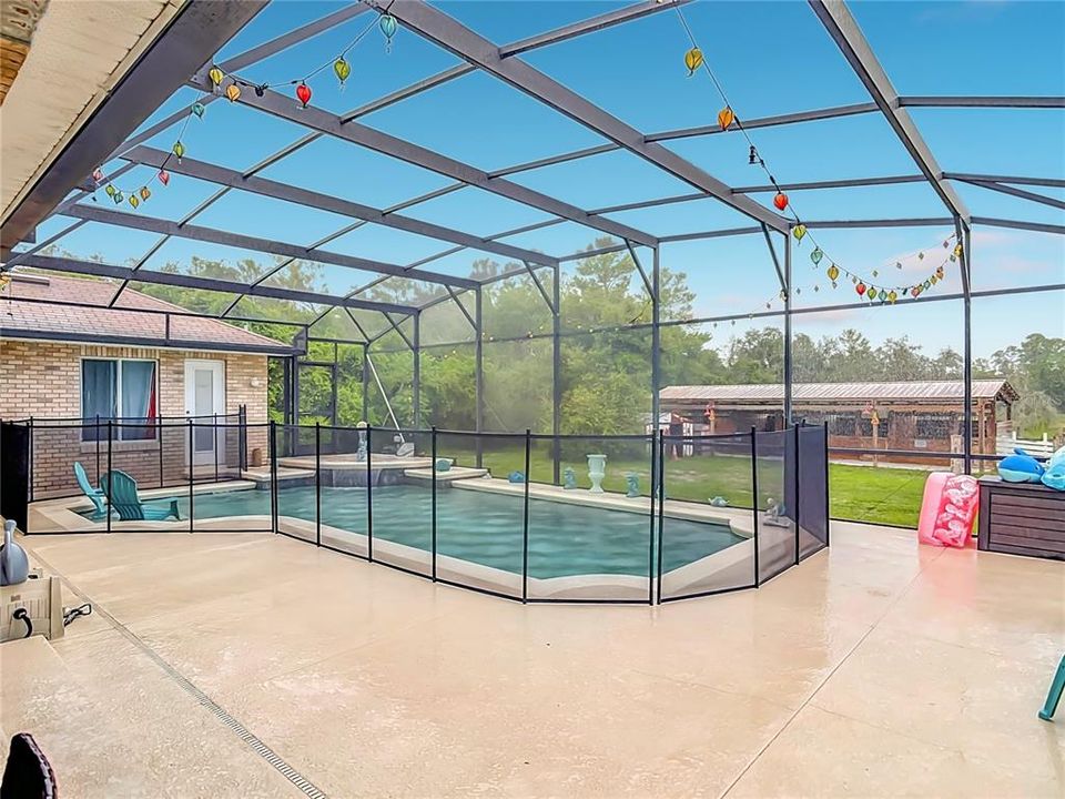 En Venta: $629,900 (4 camas, 3 baños, 2258 Pies cuadrados)