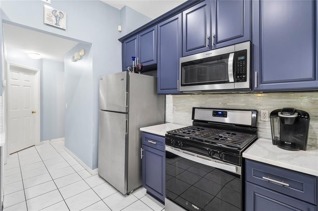 For Sale: $399,900 (3 beds, 2 baths, 1858 Square Feet)
