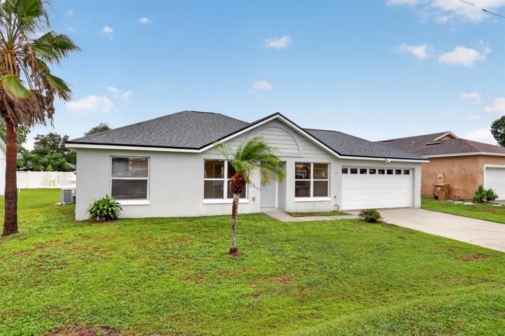 Active With Contract: $216,900 (3 beds, 2 baths, 1072 Square Feet)