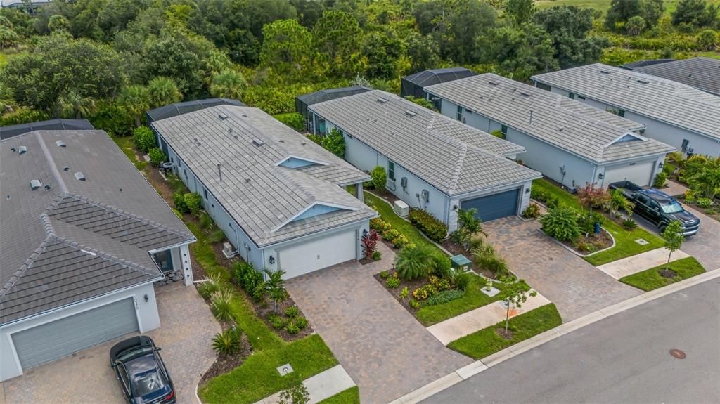 Activo con contrato: $575,000 (2 camas, 2 baños, 1405 Pies cuadrados)