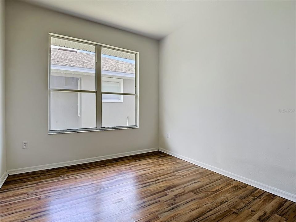 В аренду: $2,700 (4 спален, 2 ванн, 1701 Квадратных фут)