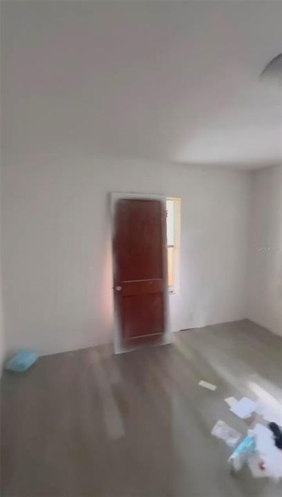 For Sale: $125,000 (2 beds, 1 baths, 768 Square Feet)