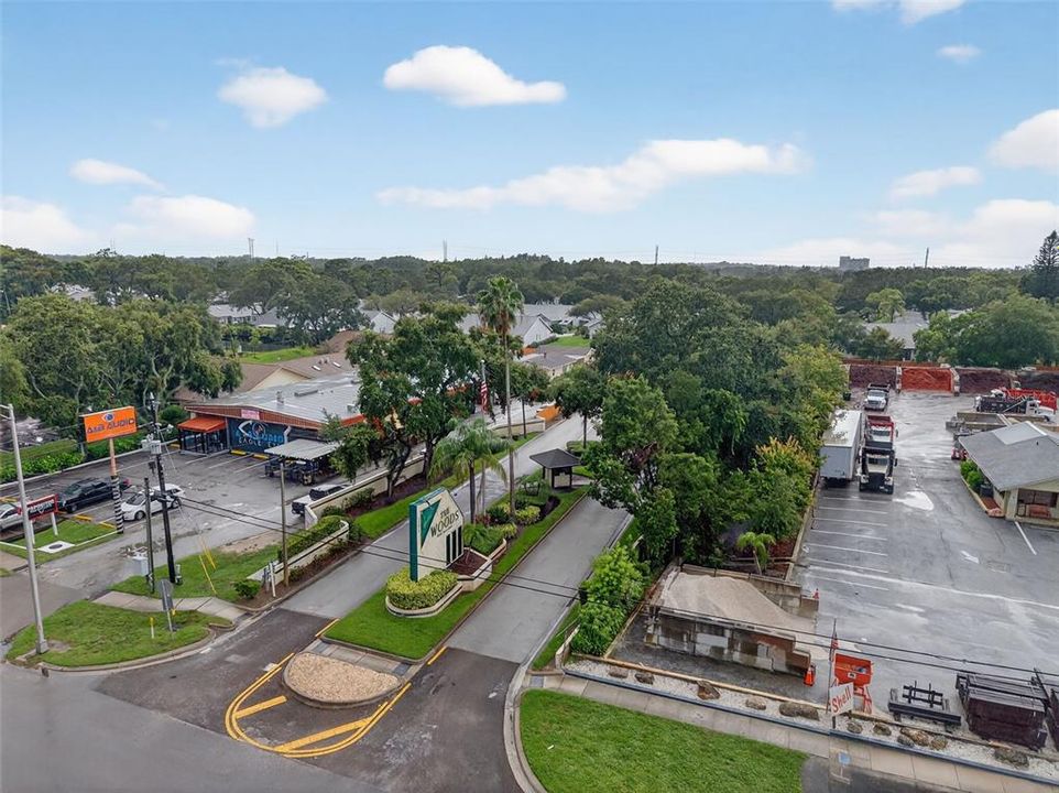 For Rent: $1,650 (2 beds, 2 baths, 976 Square Feet)
