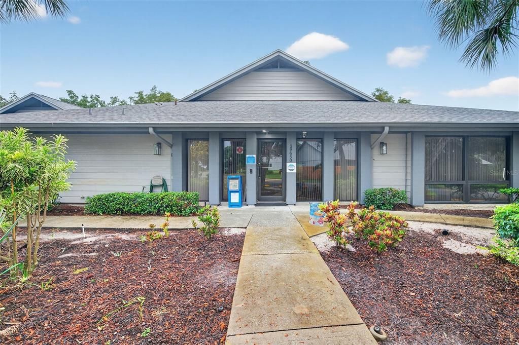 For Rent: $1,650 (2 beds, 2 baths, 976 Square Feet)