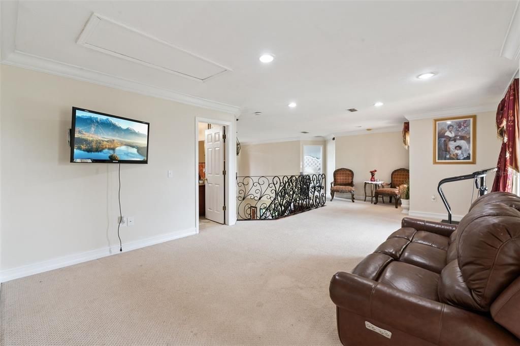 En Venta: $425,000 (4 camas, 3 baños, 2679 Pies cuadrados)