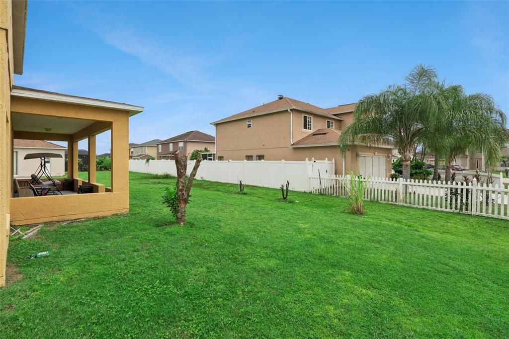 En Venta: $425,000 (4 camas, 3 baños, 2679 Pies cuadrados)