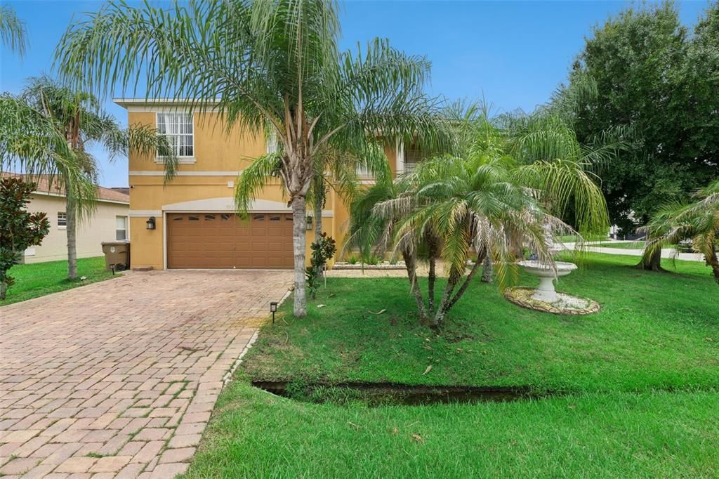 En Venta: $425,000 (4 camas, 3 baños, 2679 Pies cuadrados)