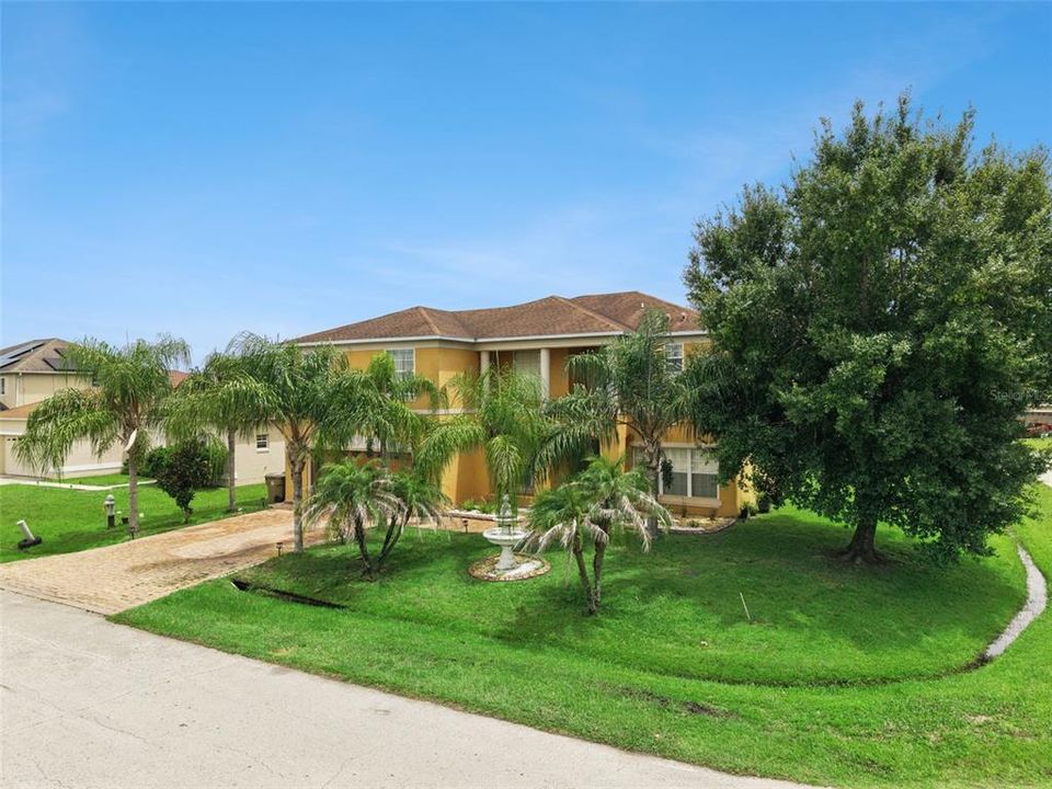 En Venta: $425,000 (4 camas, 3 baños, 2679 Pies cuadrados)