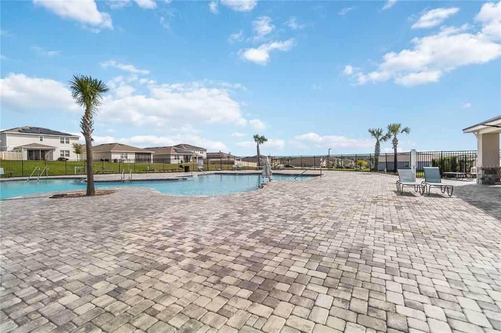 For Sale: $479,999 (5 beds, 3 baths, 3106 Square Feet)